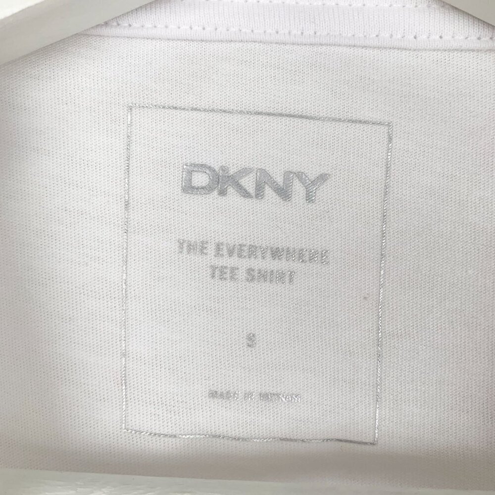 NWT DKNY T-Shirt Size S - Picture 12 of 14